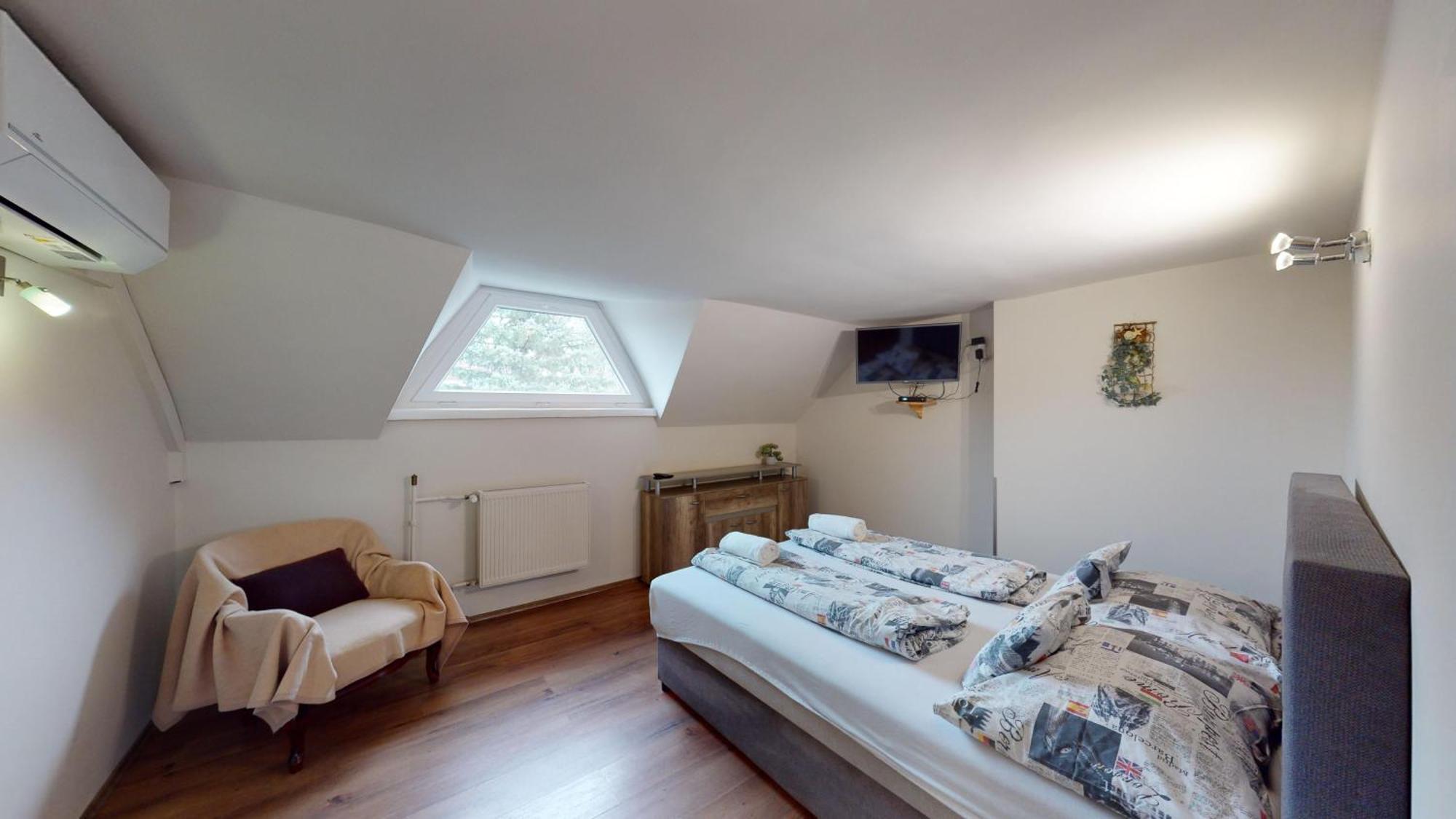 Herczeg Apartment 미슈콜츠 외부 사진