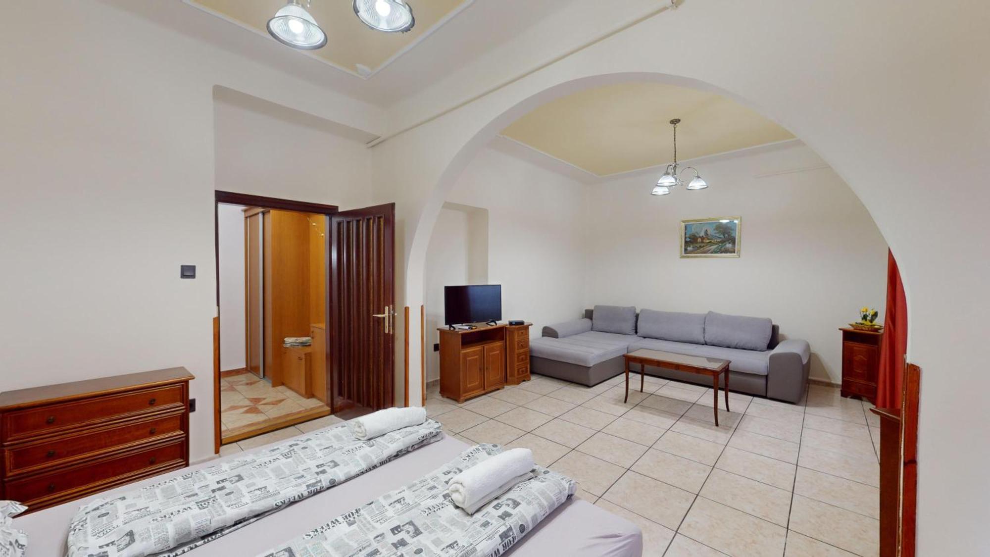 Herczeg Apartment 미슈콜츠 외부 사진
