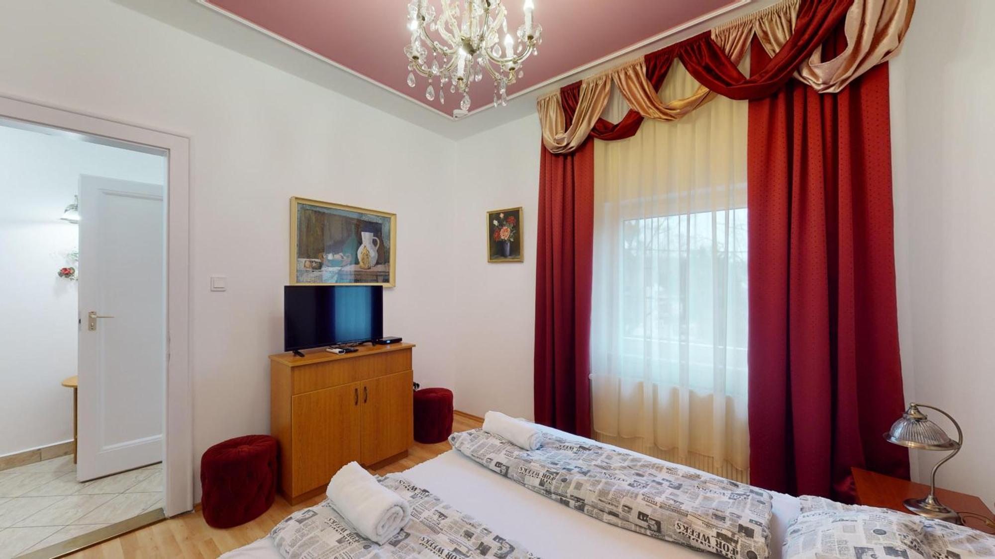 Herczeg Apartment 미슈콜츠 외부 사진