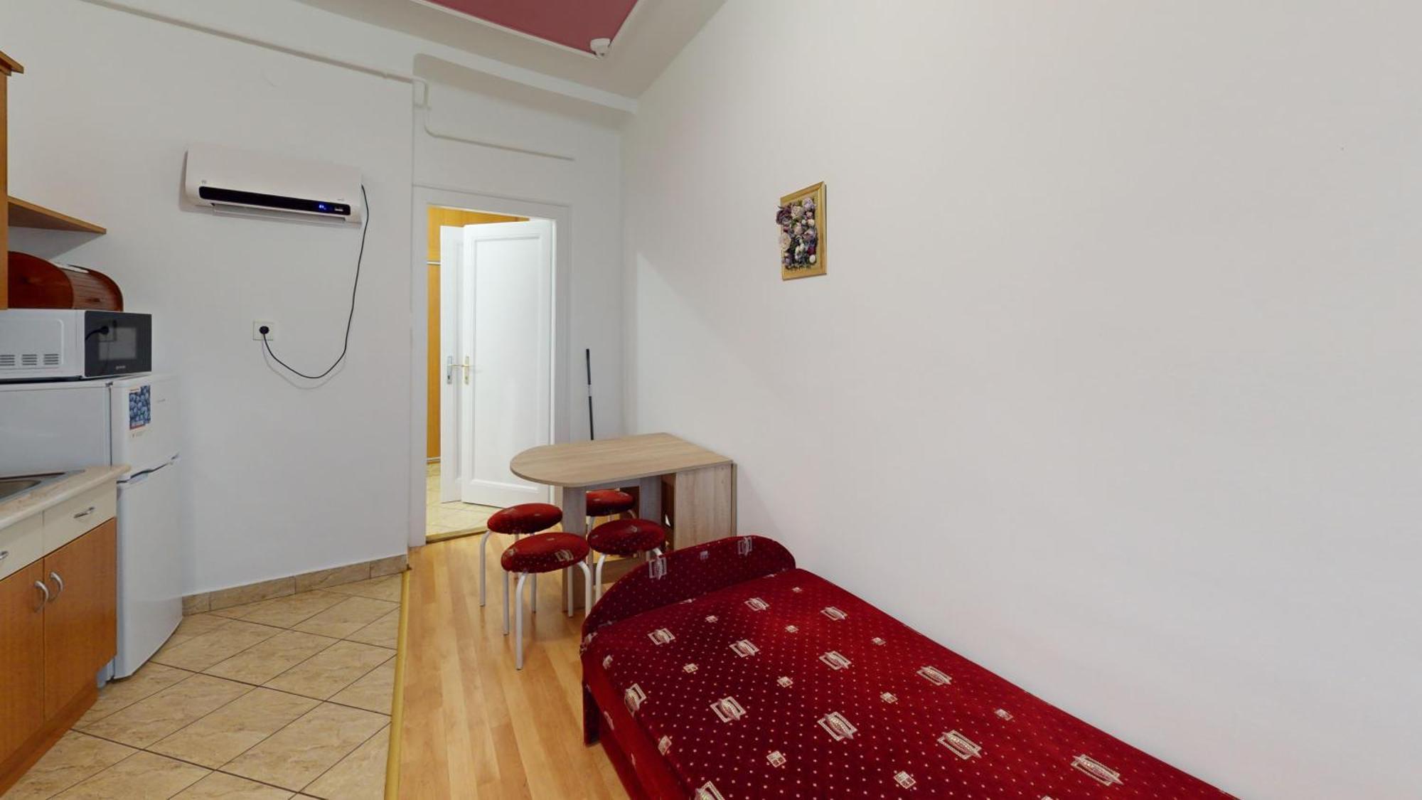 Herczeg Apartment 미슈콜츠 외부 사진