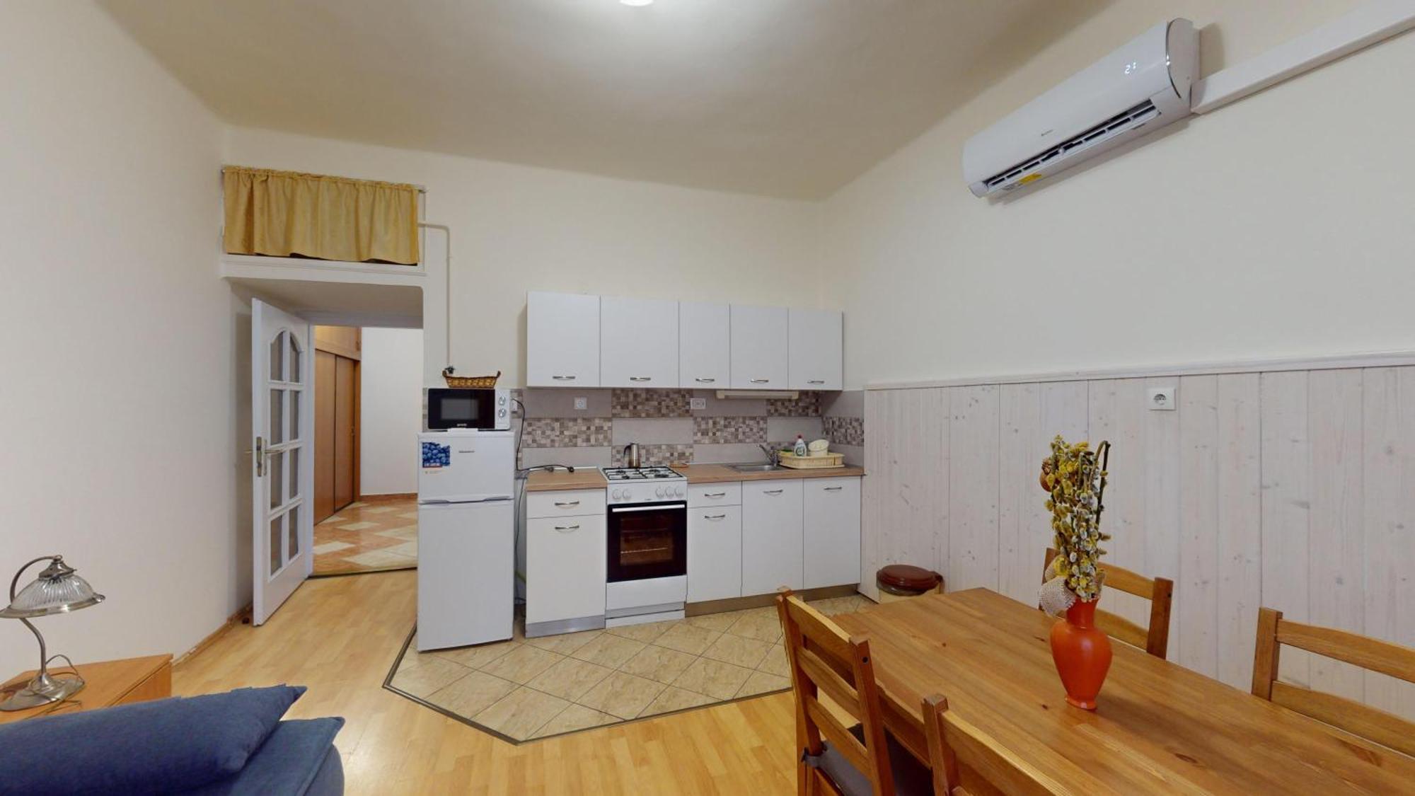 Herczeg Apartment 미슈콜츠 외부 사진