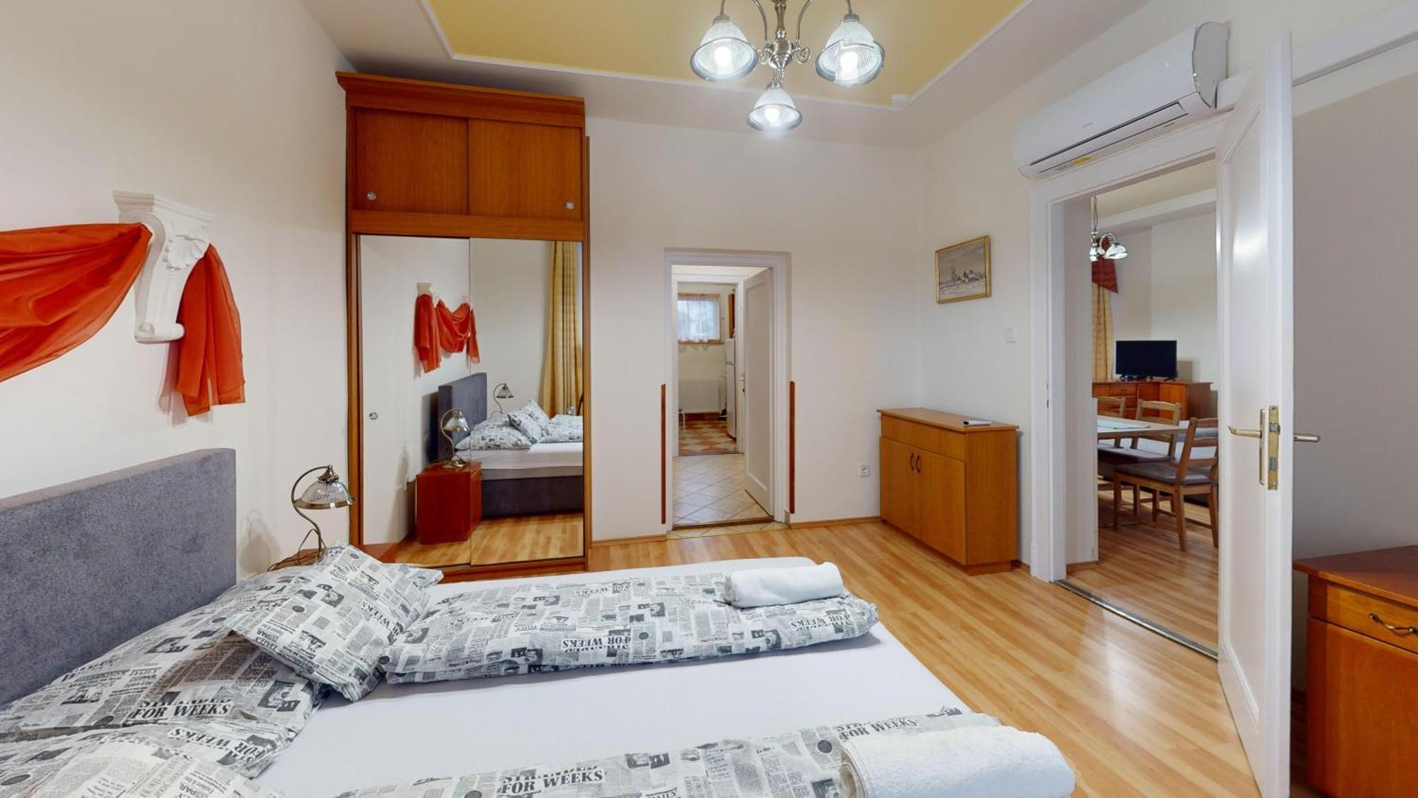 Herczeg Apartment 미슈콜츠 외부 사진