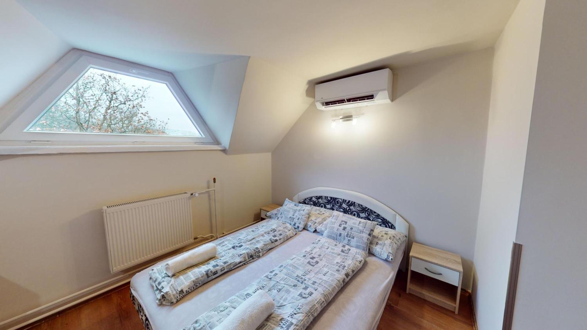 Herczeg Apartment 미슈콜츠 외부 사진