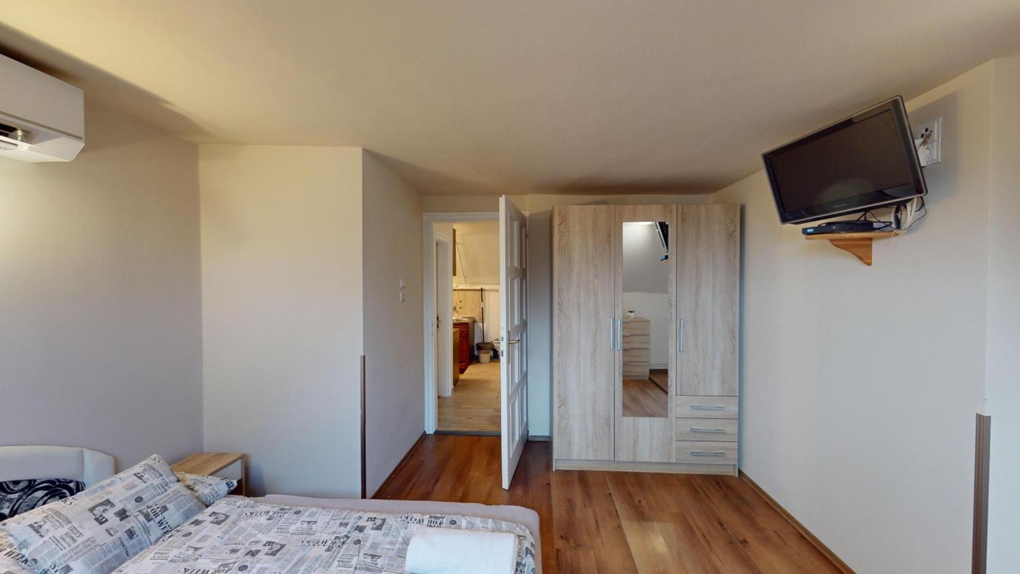 Herczeg Apartment 미슈콜츠 외부 사진